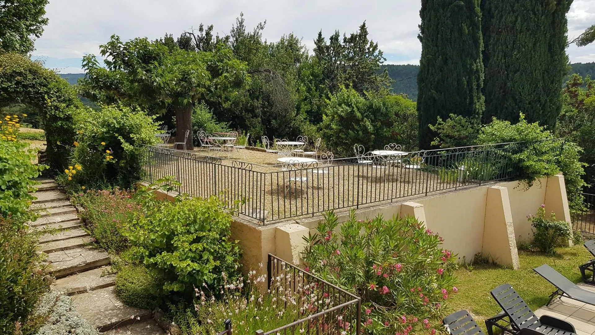 Le Cosy Luberon - Gite Provencal Avec Piscine Viens 0*,  Γαλλία